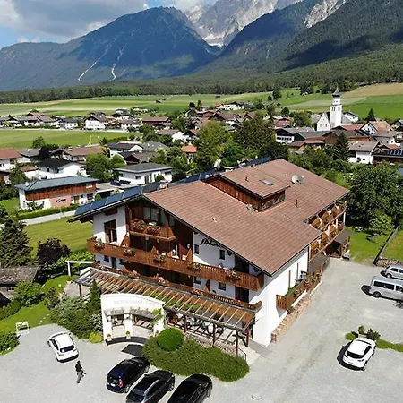 Jaeger 3* Wildermieming